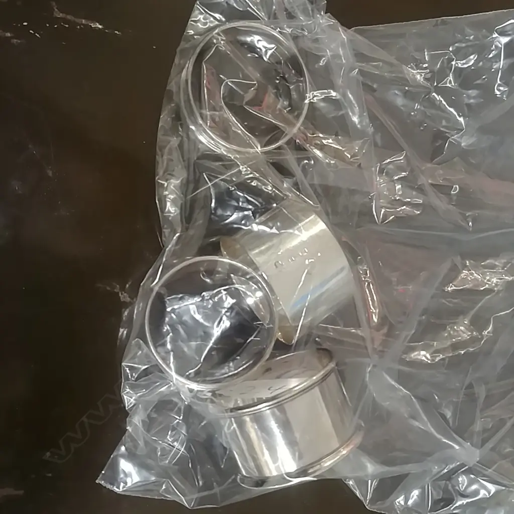 4 STG SILVER NAPKIN RINGS 16606 Image 1++