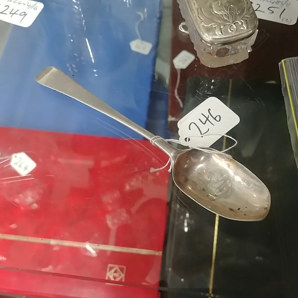 BOTTOM MARK IRISH SILVER SPOON (BATTERED) Image 1++