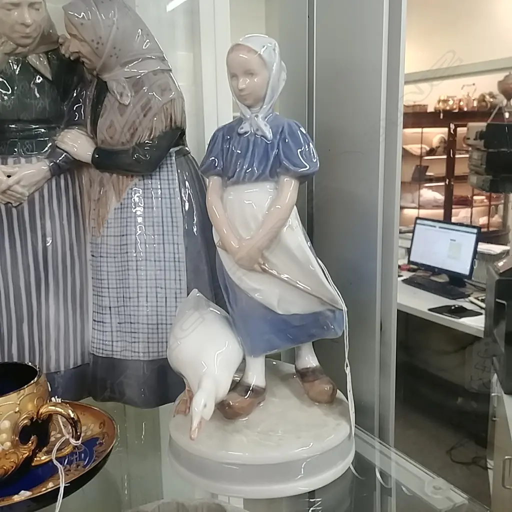 ROYAL COPENHAGEN FIGURE YOUNG GIRL WITH GOOSE Image 1++