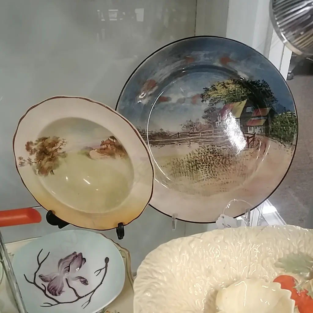 ROYAL D. PLATE AND BOWL Image 1++
