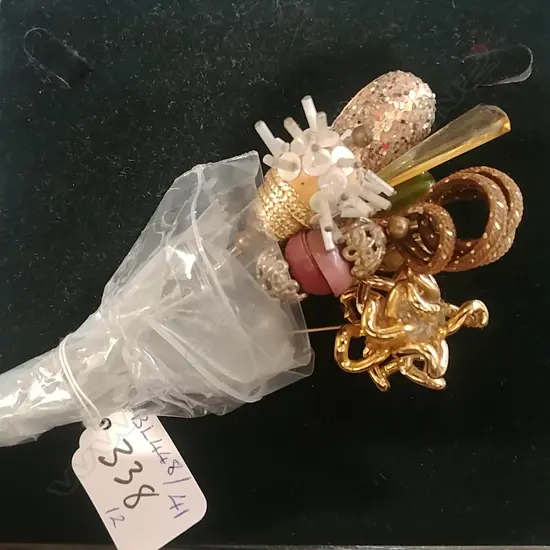 12 HAT PINS