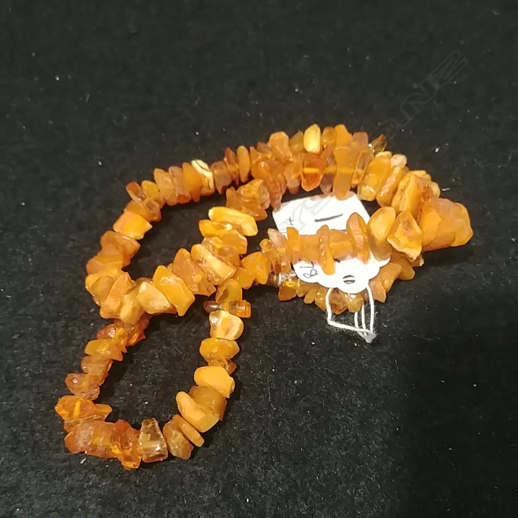 GRADUATING SMALL CHUNKY AMBER BEAD NECKLACE Image 1++