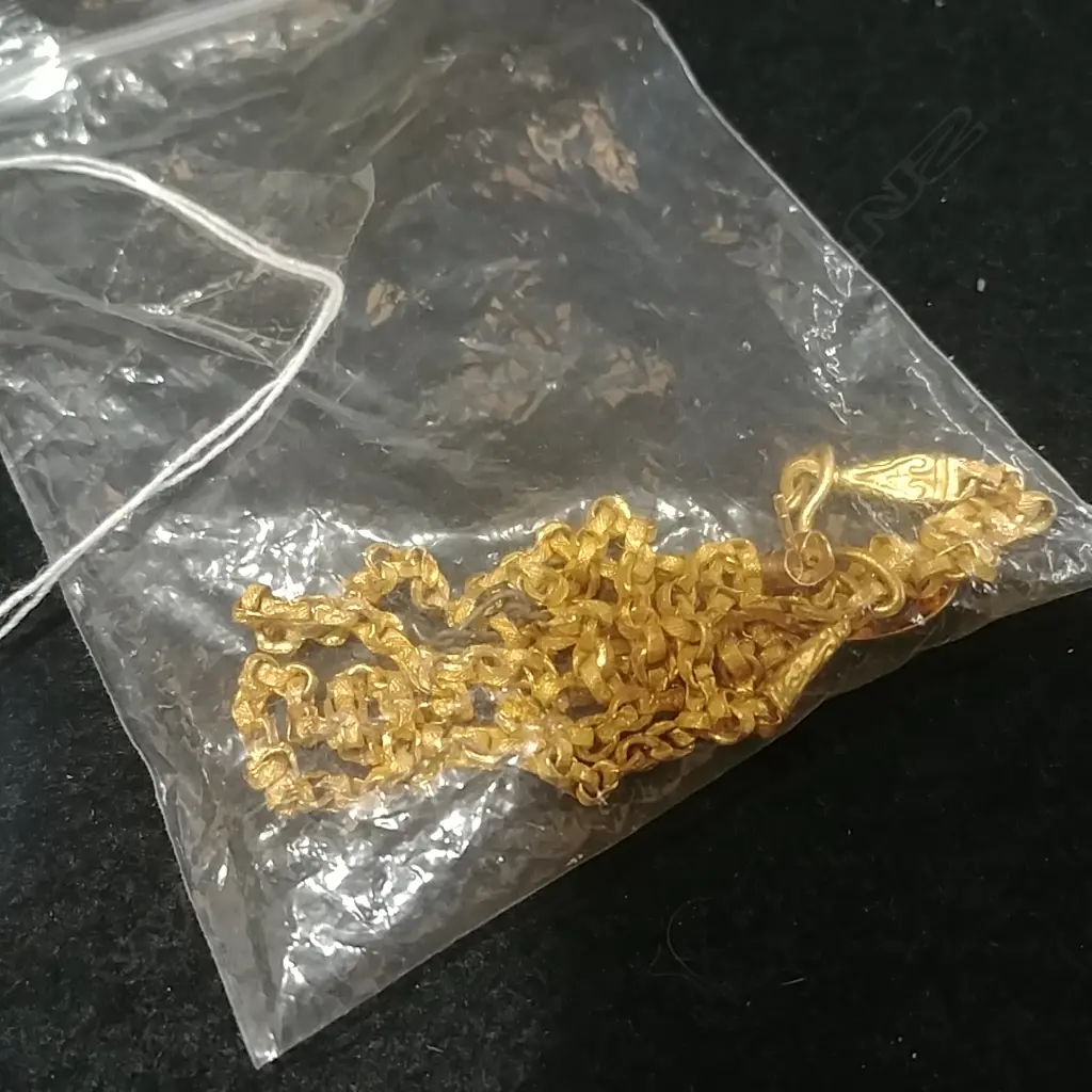 SCRAP GOLD HIGH CARAT 7.3 GRAMS Image 1++