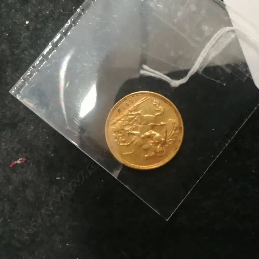 GOLD 1/2 SOVEREIGN, 1918 Image 1++