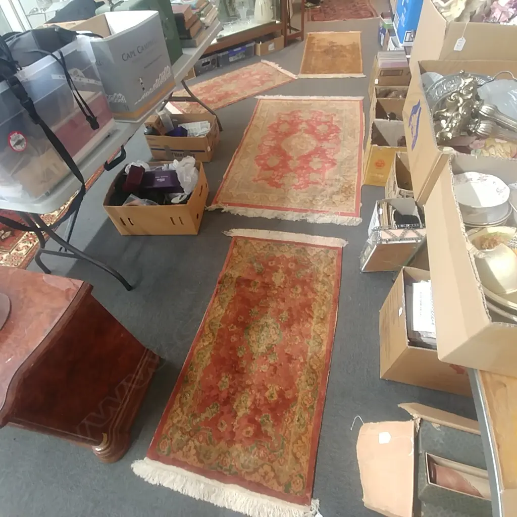 4 MACHINE CARPETS Image 1++