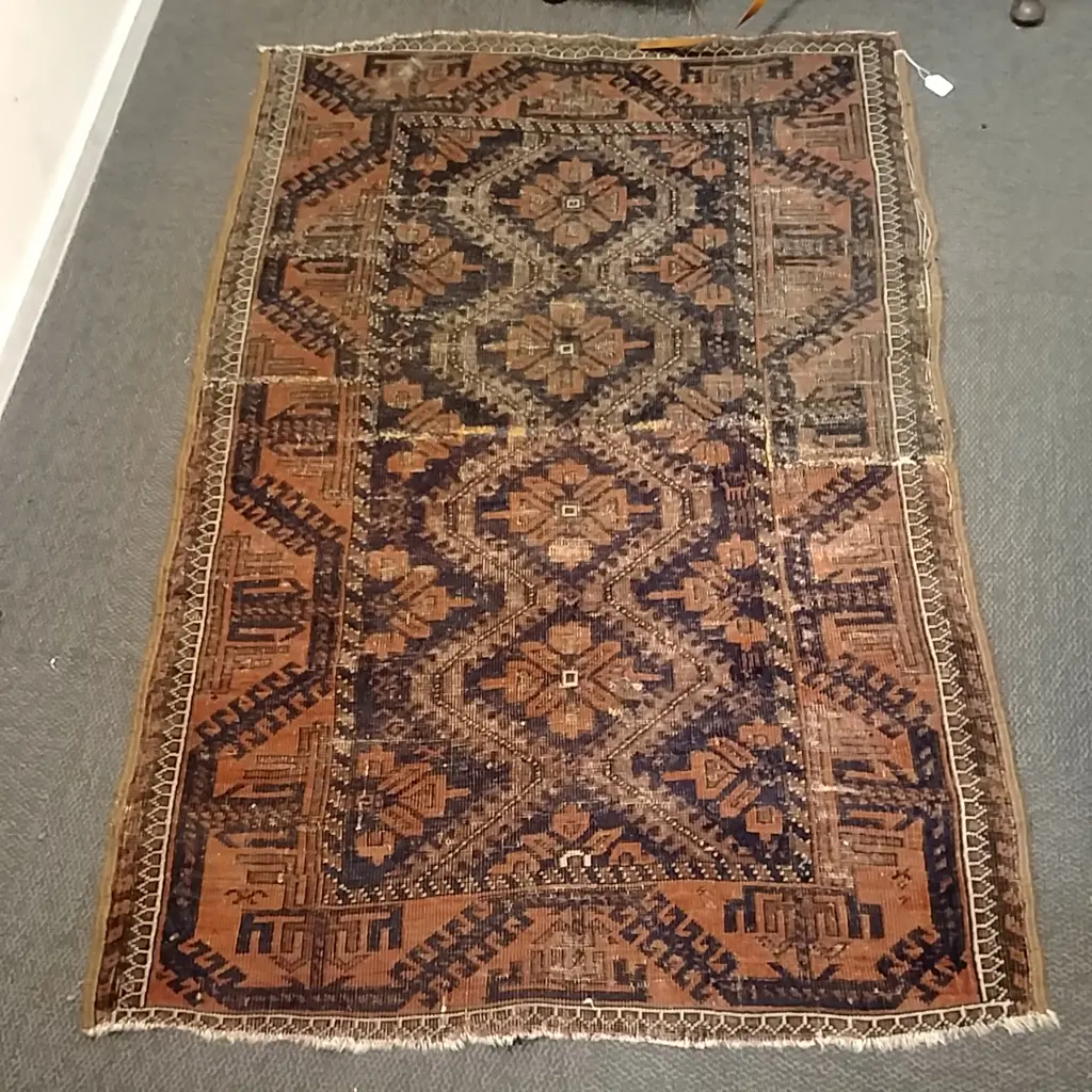HANDKNOTTED RUG Image 1++