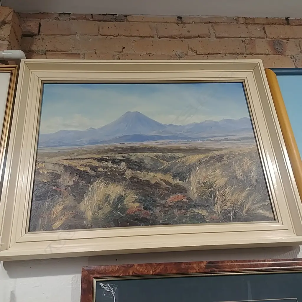 J .R WHITE OIL OF MT NGAURUHOE Image 1++