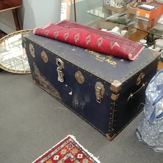 TRUNK