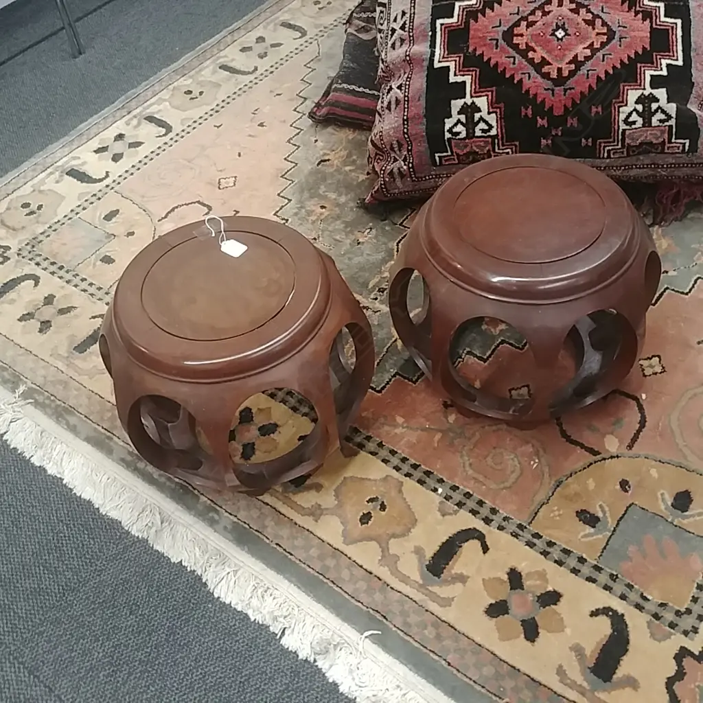 PAIR OF DRUM TABLES Image 1++