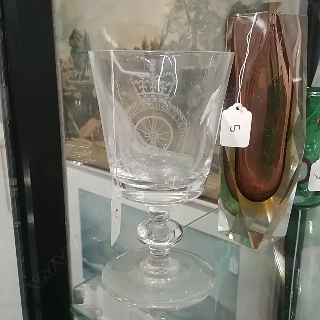 ROYAL AIR FORCE ETCHED STEMMED GLASS Image 1++
