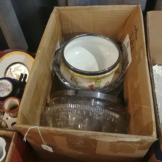 BOX GLASS BOWLS ETC