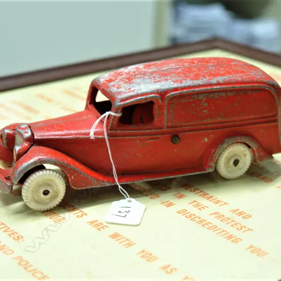 FUN-HO RED PANEL VAN #111