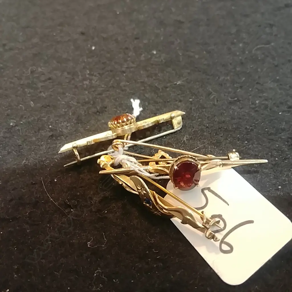 FOUR EDWARDIAN 9CT GOLD BAR BROOCHES (9gm) Image 1++