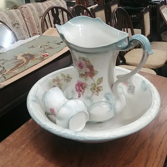 VICT STYLE WASH BASIN+JUG ETC