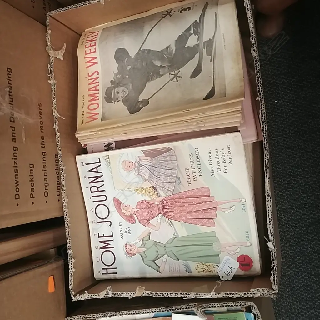 ASST VINTAGE WOMAN'S MAGAZINES ETC Image 1++