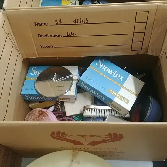 ASST VINTAGE LADIES DRESSING TABLE ITEMS