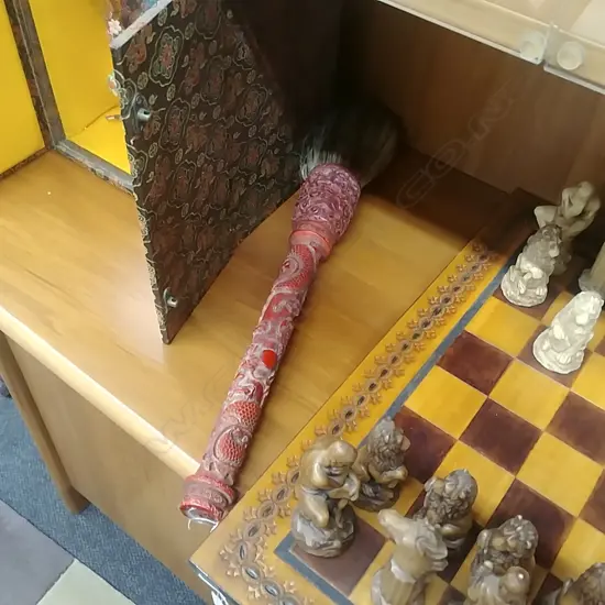 CINNABAR LACQUER INK BRUSH