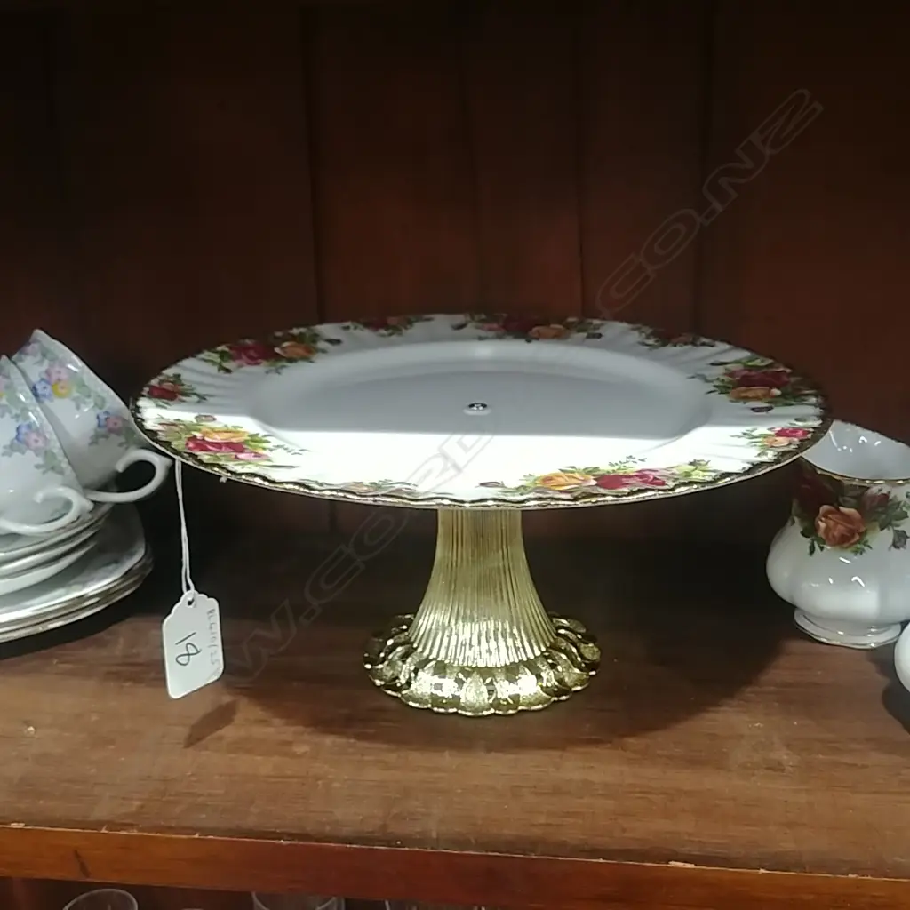 R ALBERT OCR LG 26CM TAZZA Image 1++
