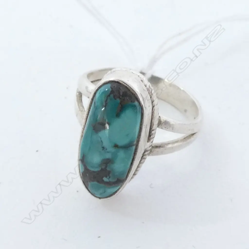 TURQUOISE & SILVER RING Image 1++