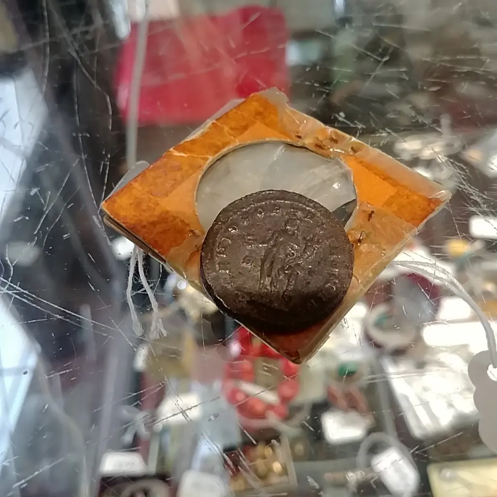 ANCIENT ROMAN COIN Image 1++