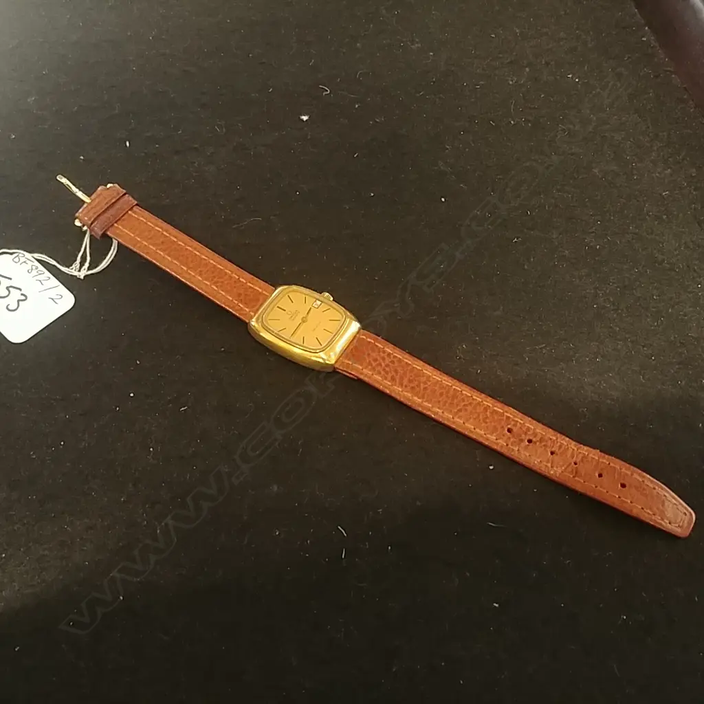 A modern gent's mid-size Omega quartz De Ville wristwatch Image 1++