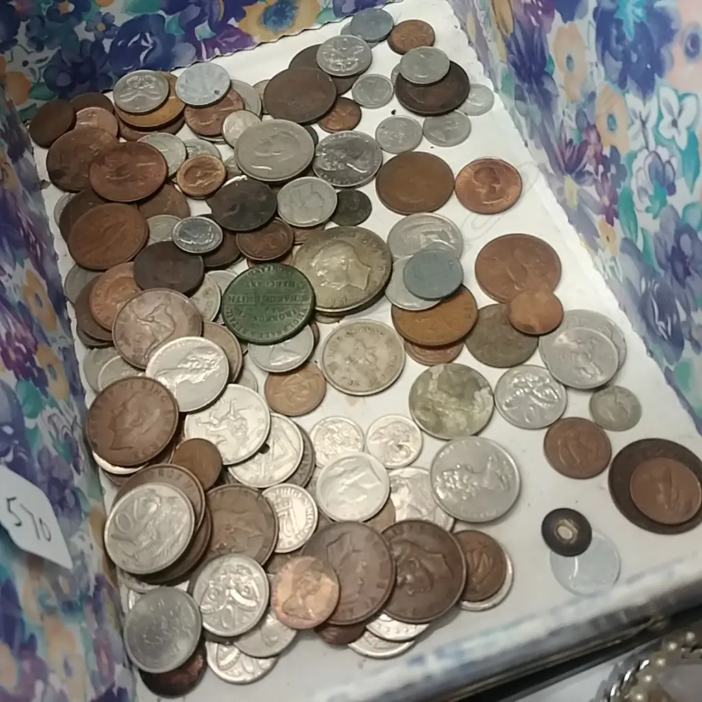 LOT ASST COINS Image 1++