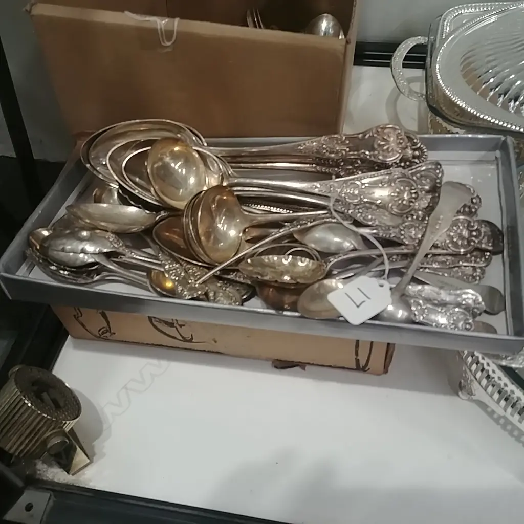 ASST FIDDLE AND SHELL CUTLERY+ASST Image 1++