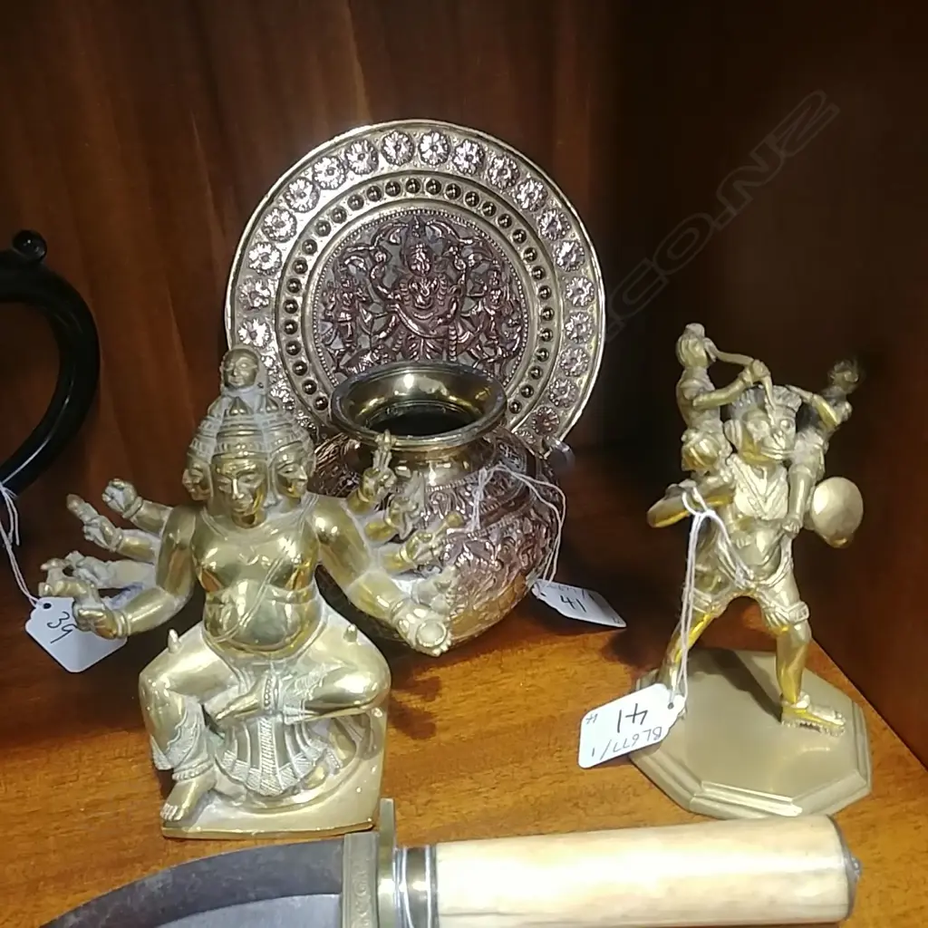 4X BRASS/COPPER INDIAN DISPLAY PIECES Image 1++