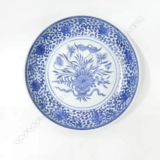 A Chinese Ming style porcelain blue and white dish