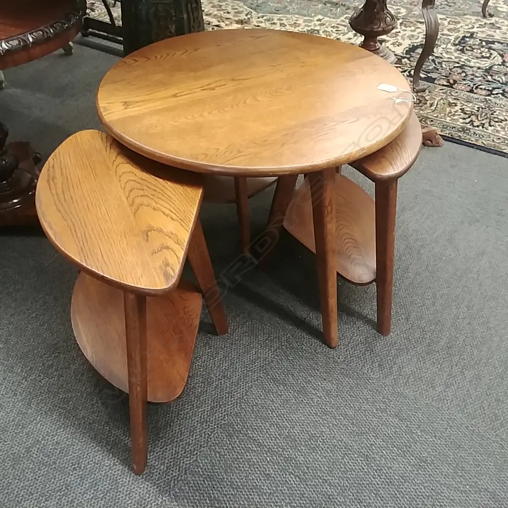 OAK NEST OF TABLES Image 1++