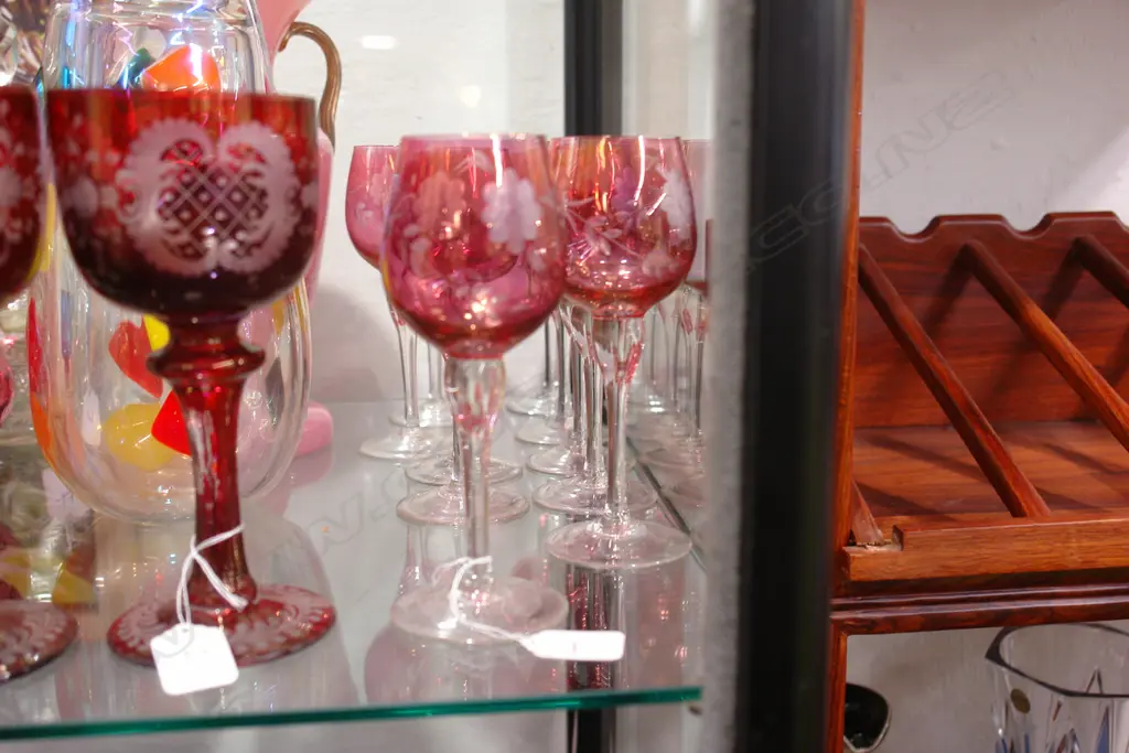 10 RUBY GLASSES Image 1++