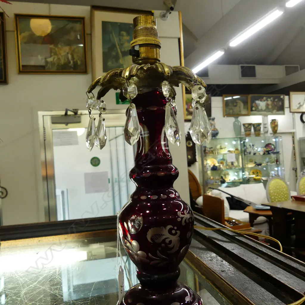 BOHEMIAN RED GLASS TABLE LAMP Image 1++