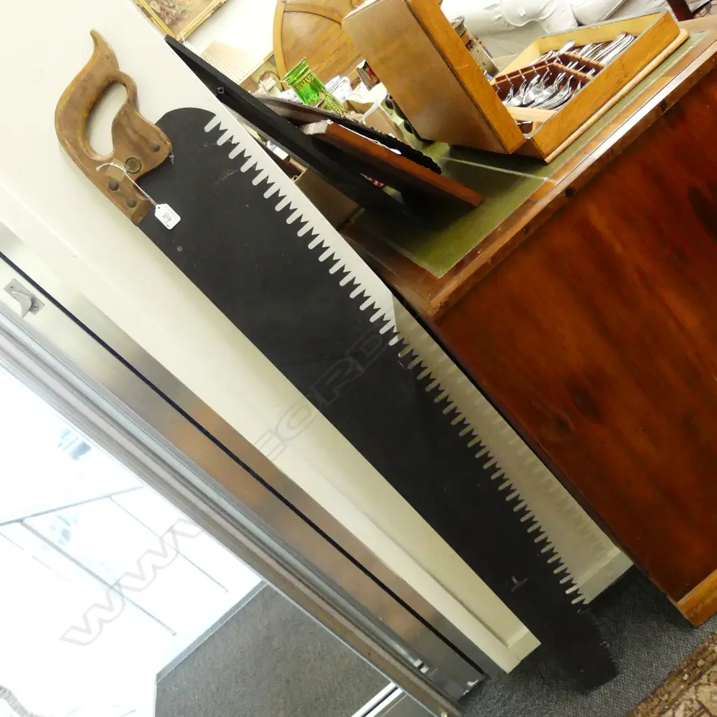 CROSS CUT SAW Image 1++