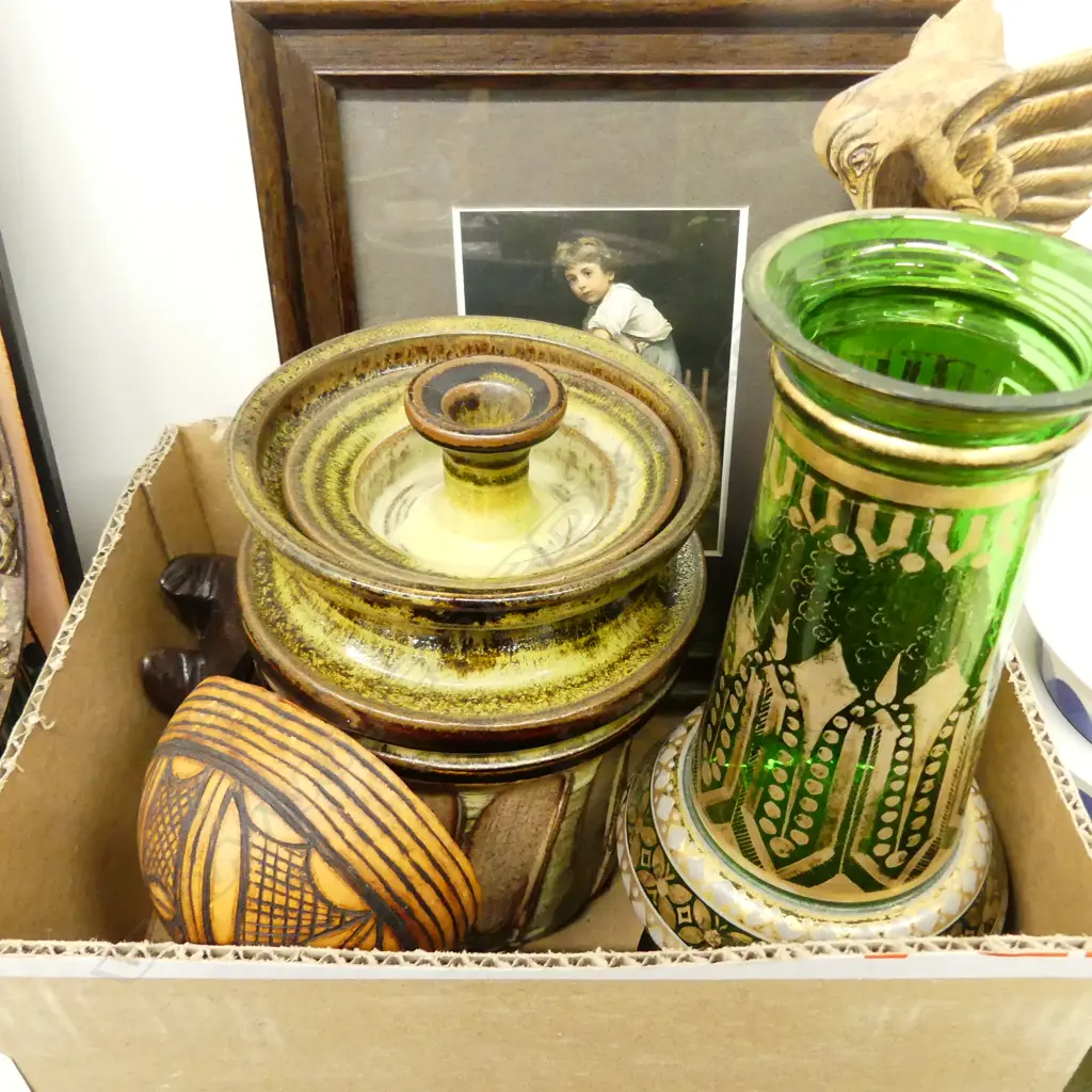 SMALL BOX LOT POTTERY GLASS ETC Image 1++