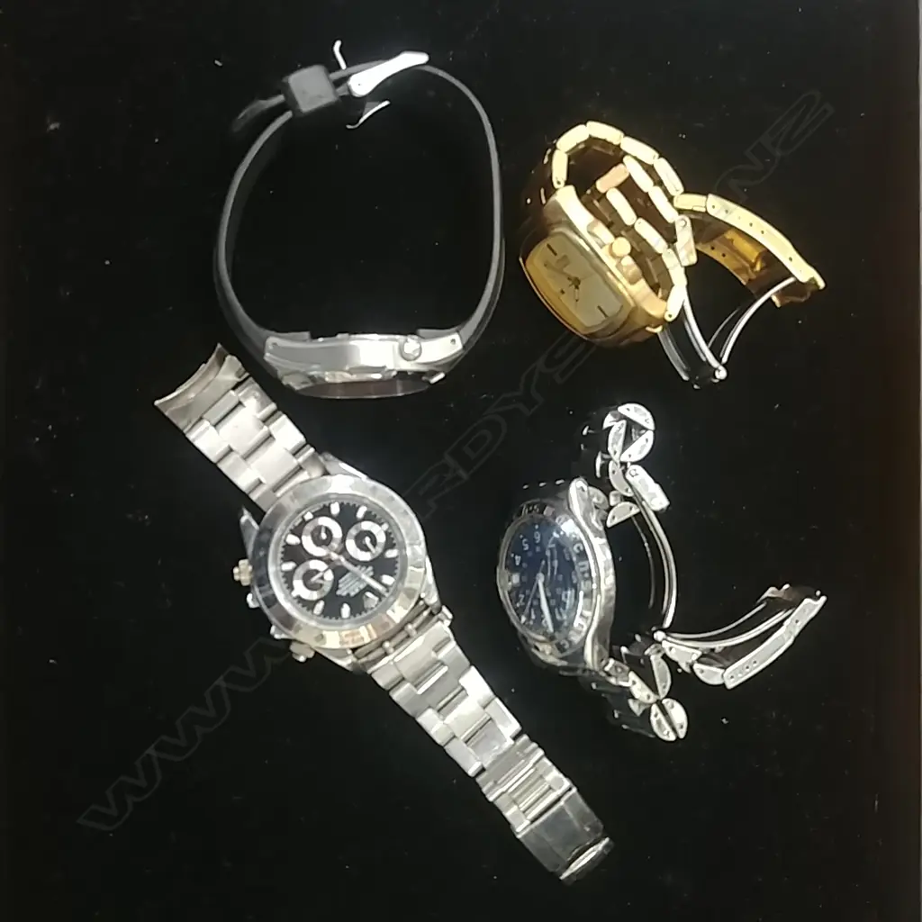 4 GENTS WRISTWATCHES Image 1++