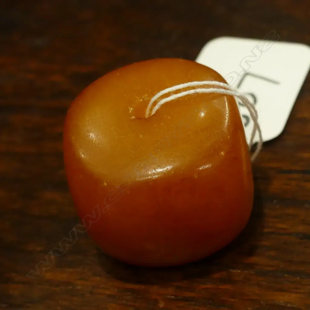OLD BAKELITE AMBER STYLE BEAD Image 1++