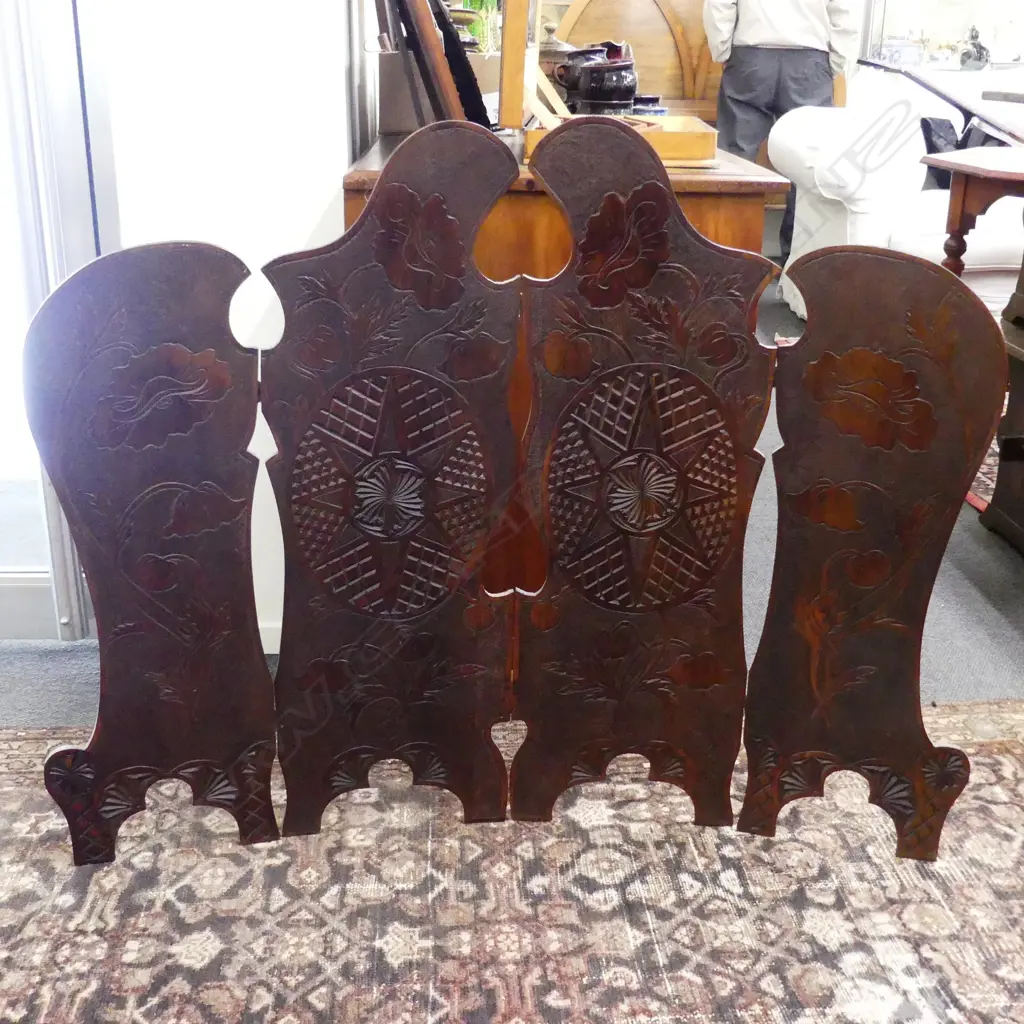 CHIP CARVED SCREEN Image 1++