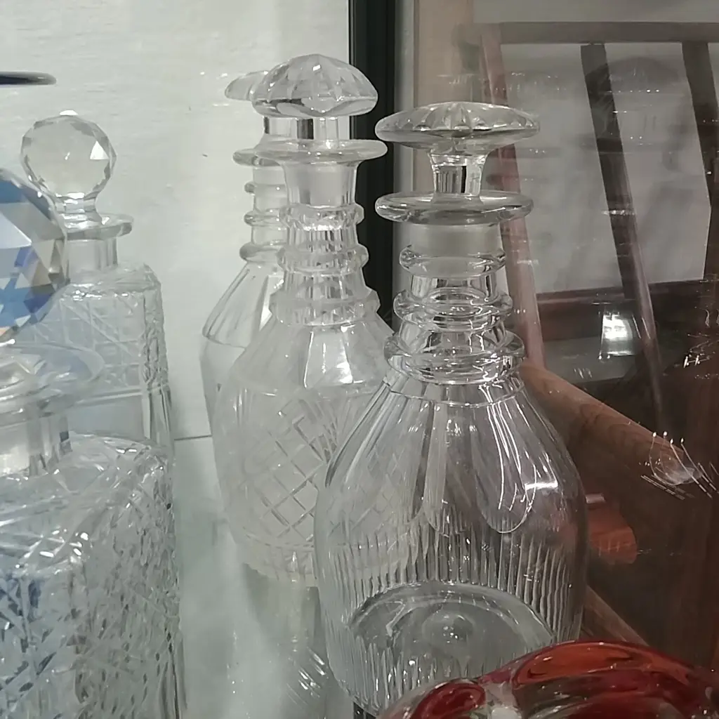 3X GEORGIAN DECANTERS  Image 1++