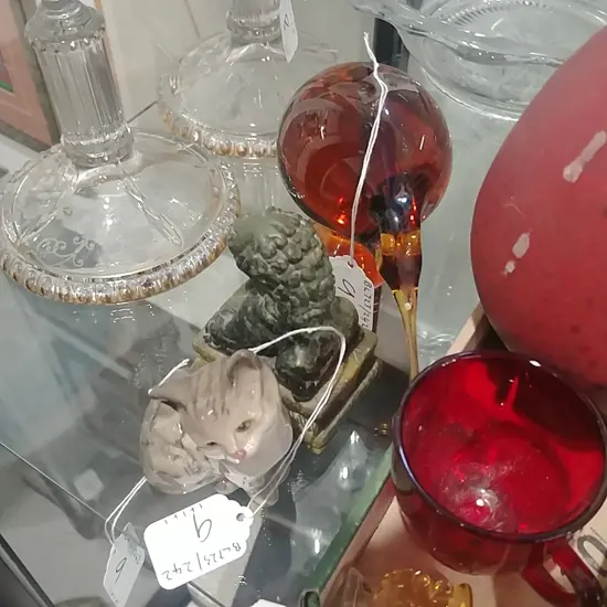 RD CAT GLASS KIWI & SOAPSTONE FOO DOG