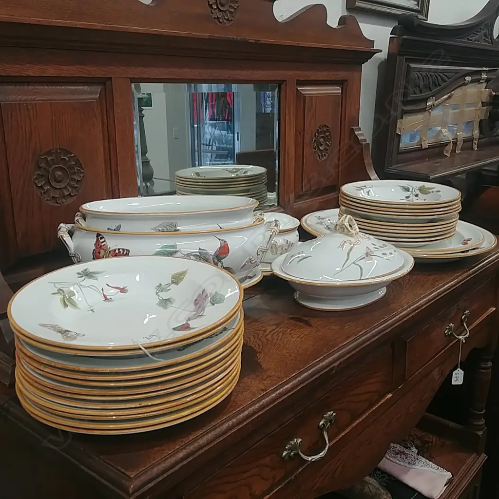 ASST 19THC WEDGWOOD DINNER WARE Image 1++
