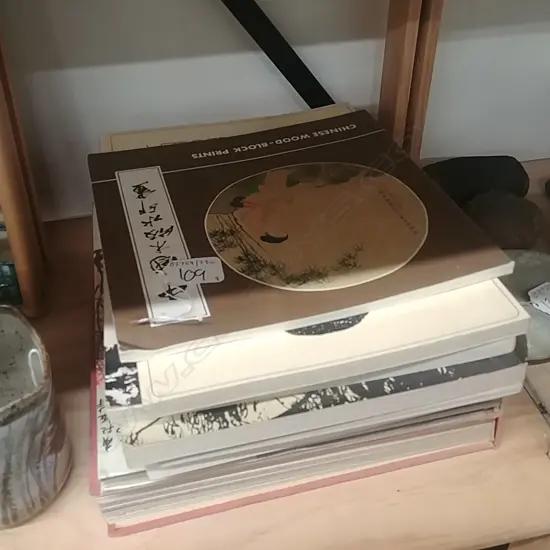 8 CHINESE ART BOOKS