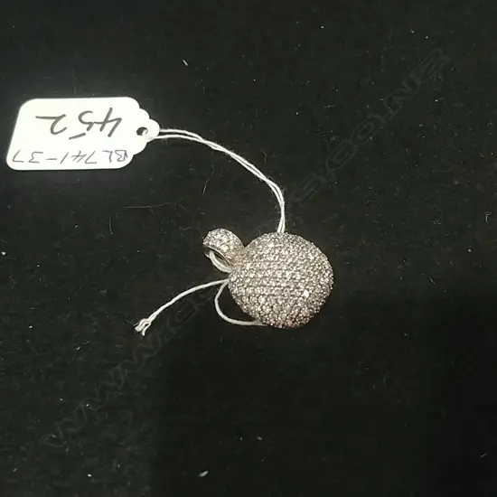SILVER AND CZ CLUSTER PENDANT