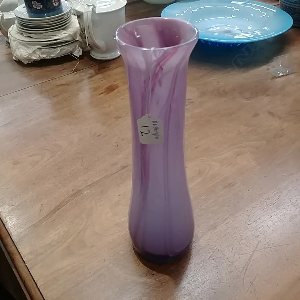 ART GLASS VASE Image 1++