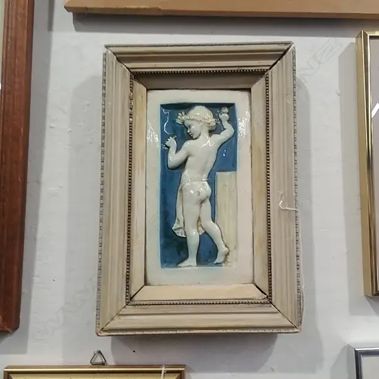FRAMED MAJOLICA TILE 