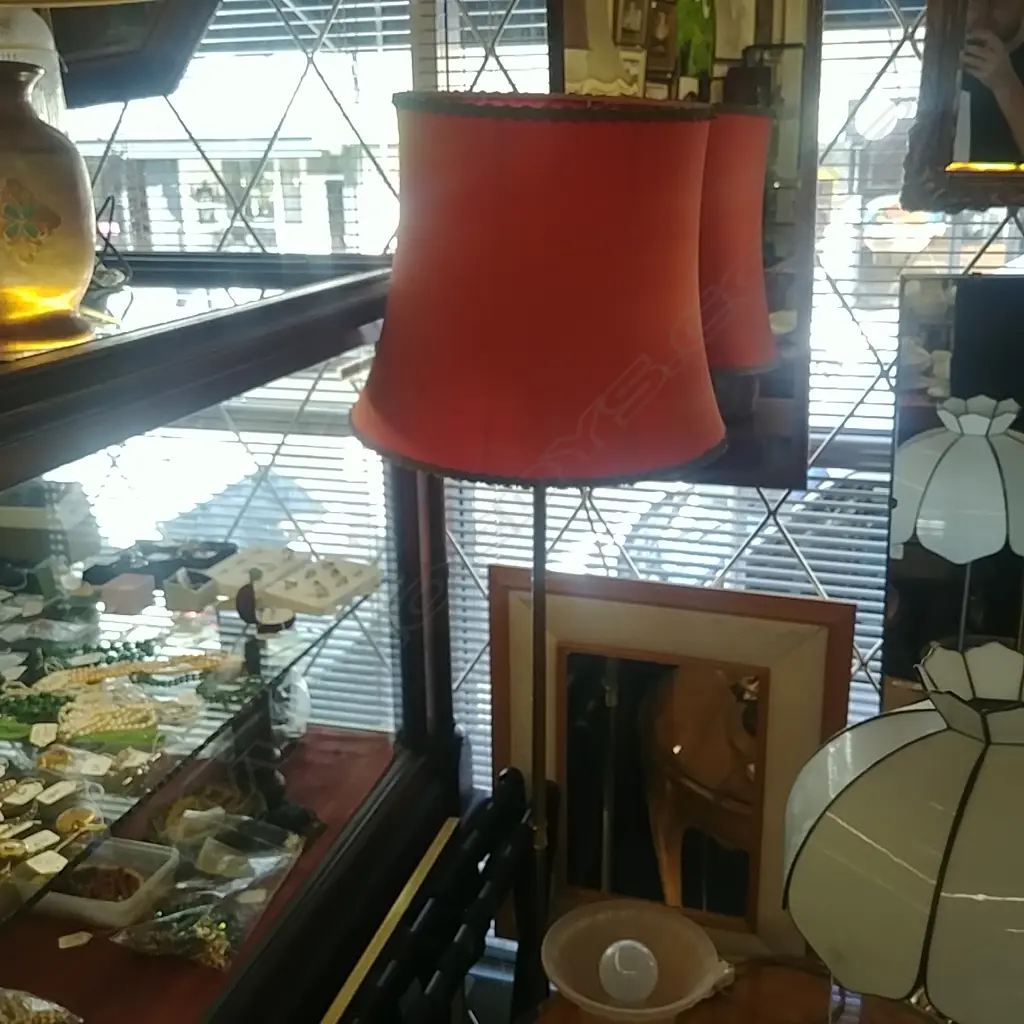 BRASS TRIPOD STANDARD LAMP RED SHADE Image 1++