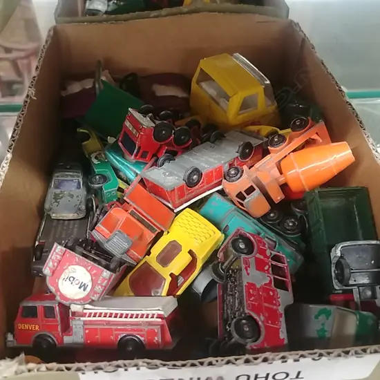 12 MATCHBOX SERIES BOXED TOY VEHICLES