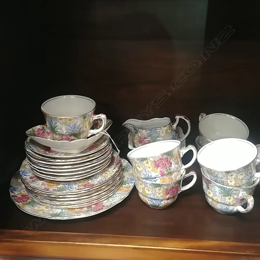 R/WINTON AOF TEASET Image 1++