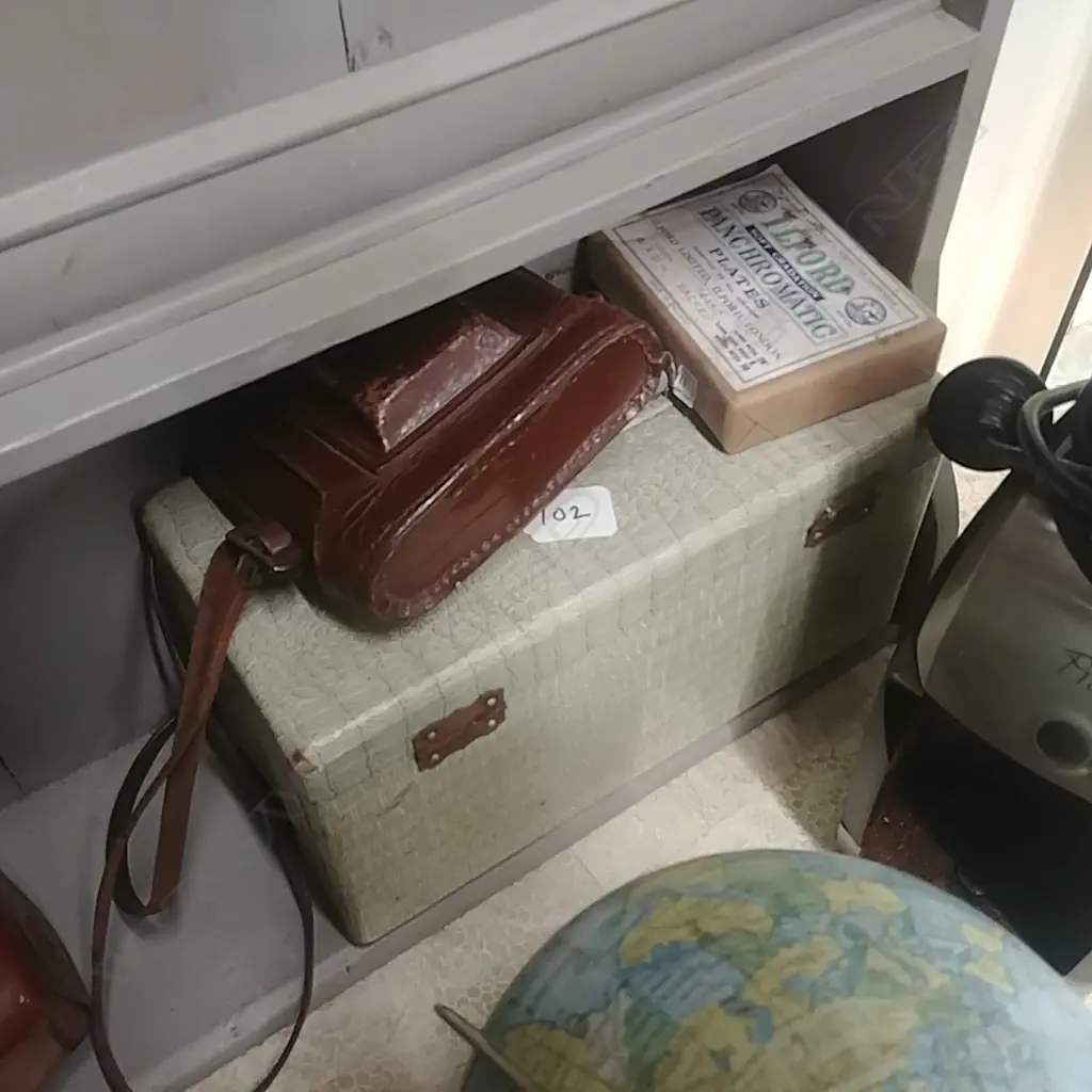 VINTAGE ROMANSLIDE PROJECTOR + CAMERA + SLIDES Image 1++