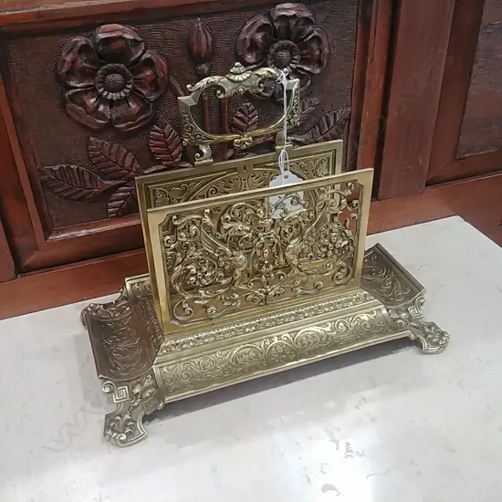 BRASS DESK STAND
