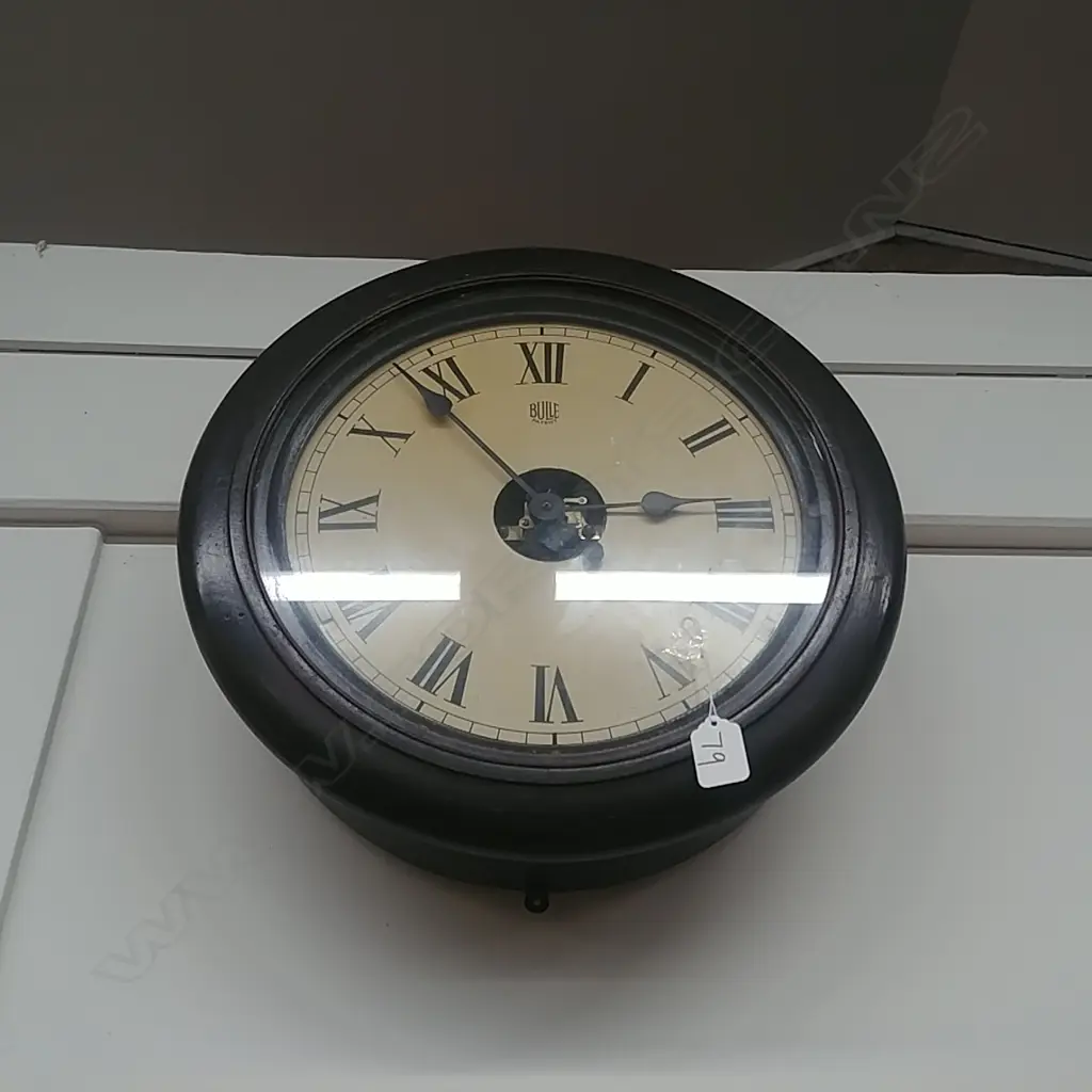 BULLE 1920'S ELECTROMAGNETIC WALL CLOCK Image 1++